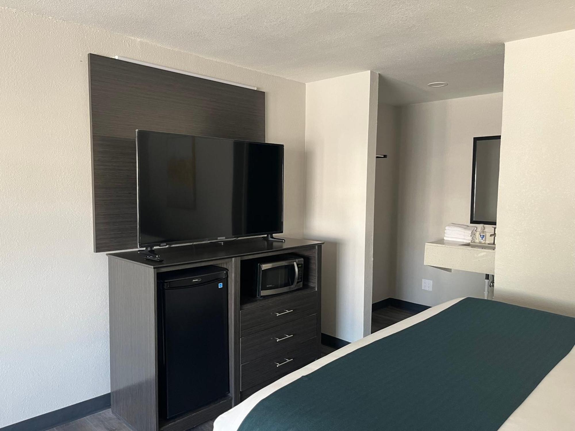 יובלדה Hotel Isabella מראה חיצוני תמונה
