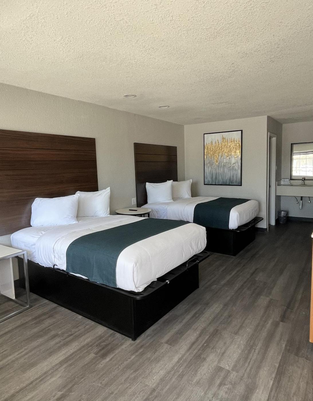 יובלדה Hotel Isabella מראה חיצוני תמונה