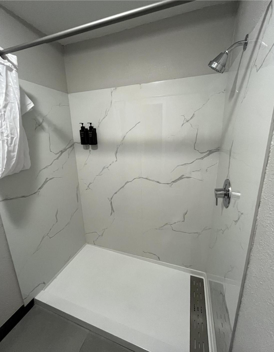 יובלדה Hotel Isabella מראה חיצוני תמונה